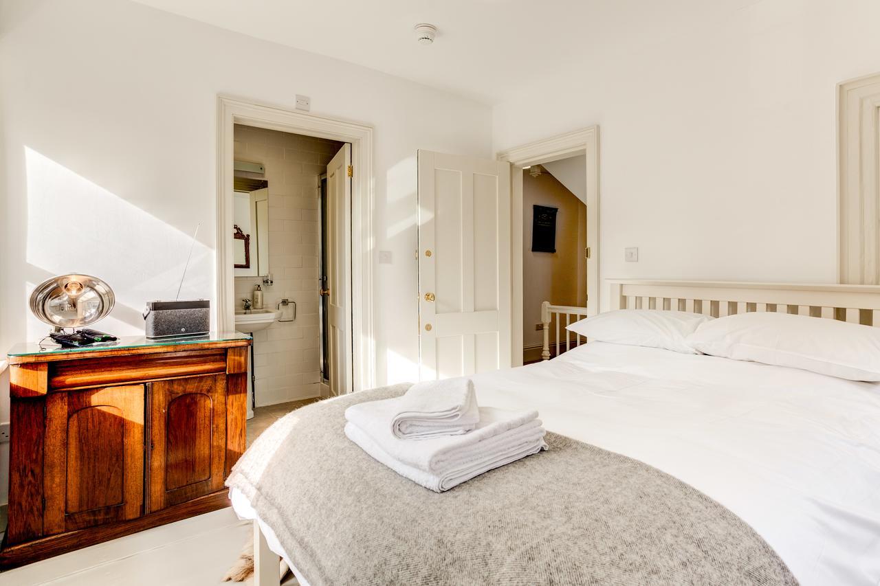 Stunning Seaside Georgian Townhouse With Sea Views Villa Hastings Exteriör bild