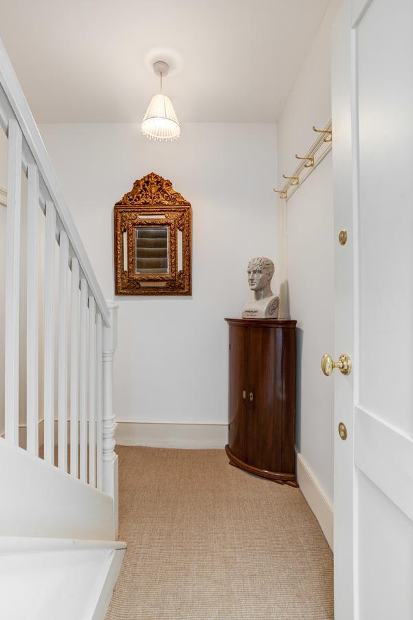 Stunning Seaside Georgian Townhouse With Sea Views Villa Hastings Exteriör bild