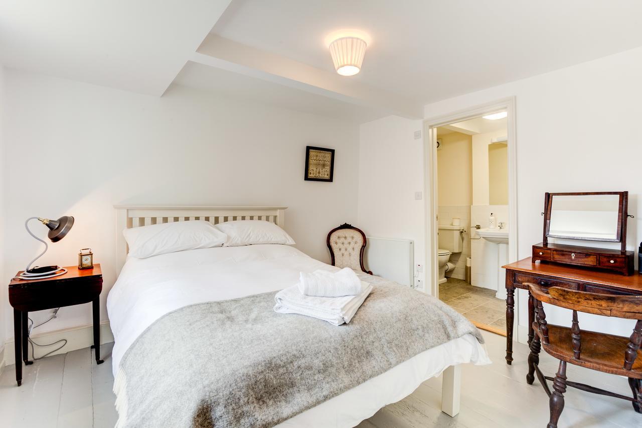Stunning Seaside Georgian Townhouse With Sea Views Villa Hastings Exteriör bild